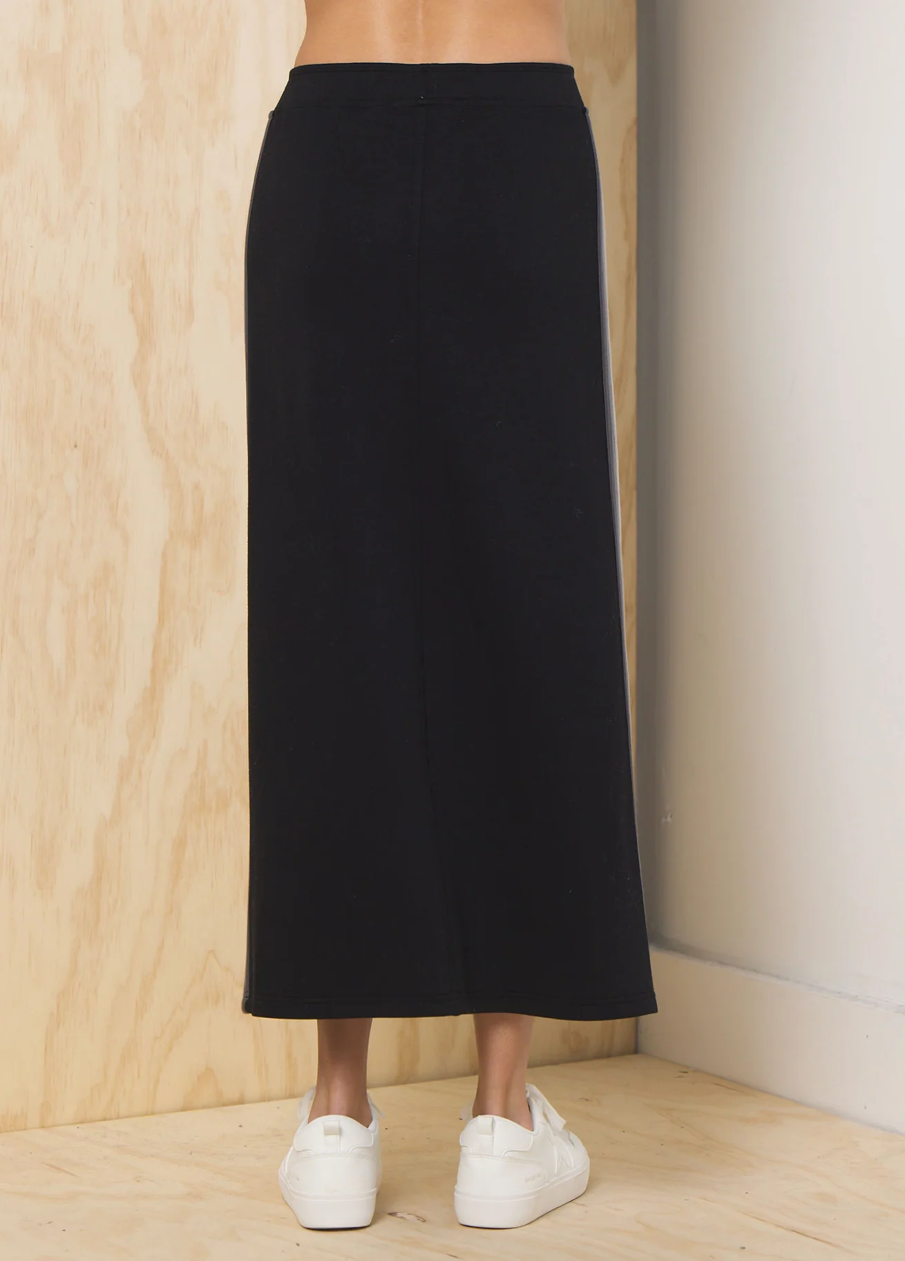 Black Striped Cloud Fleece Maxi Skirt - Image 3