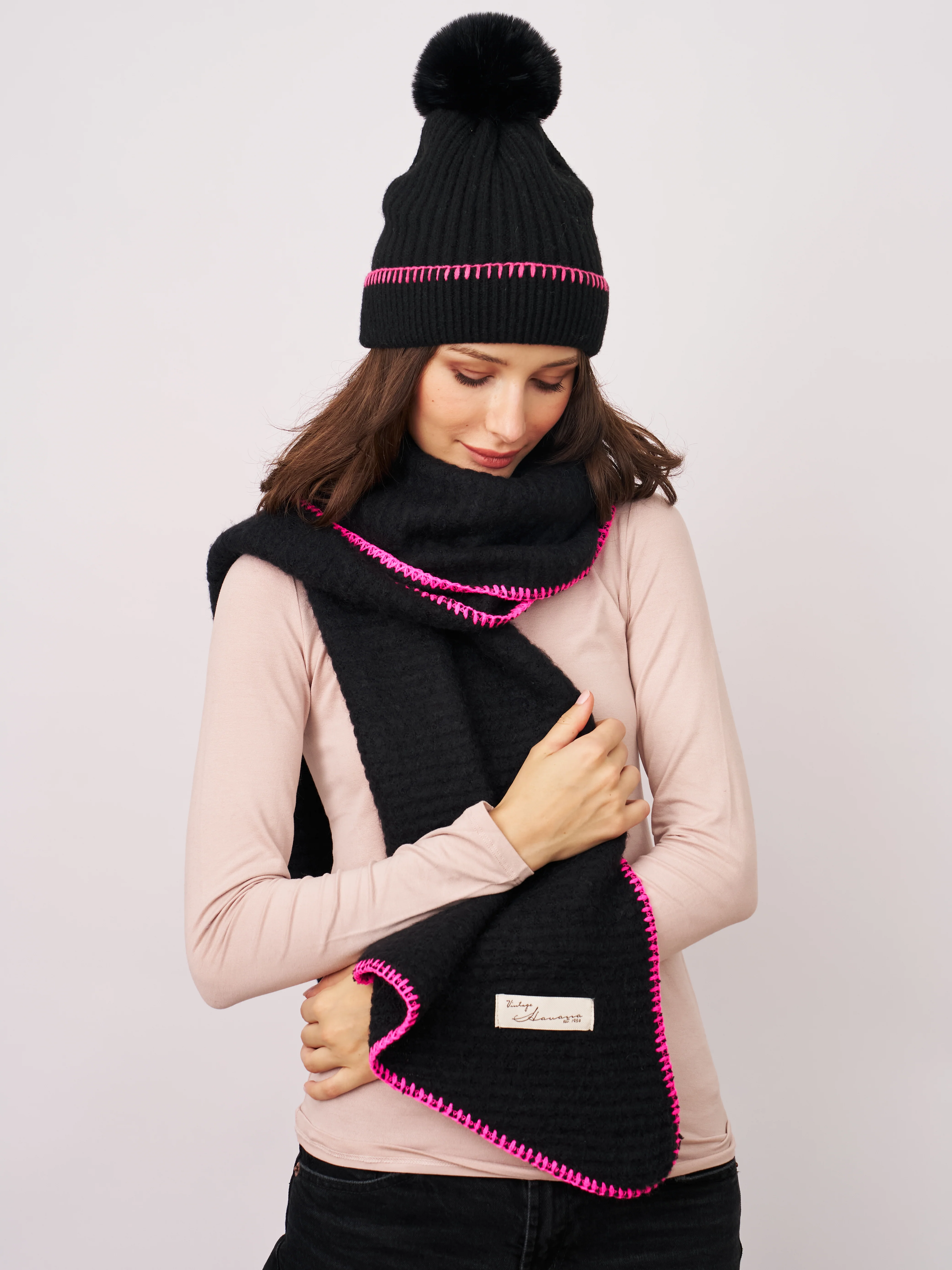 BLANKET STITCH KNIT SCARF - BLACK/B PINK - Image 2