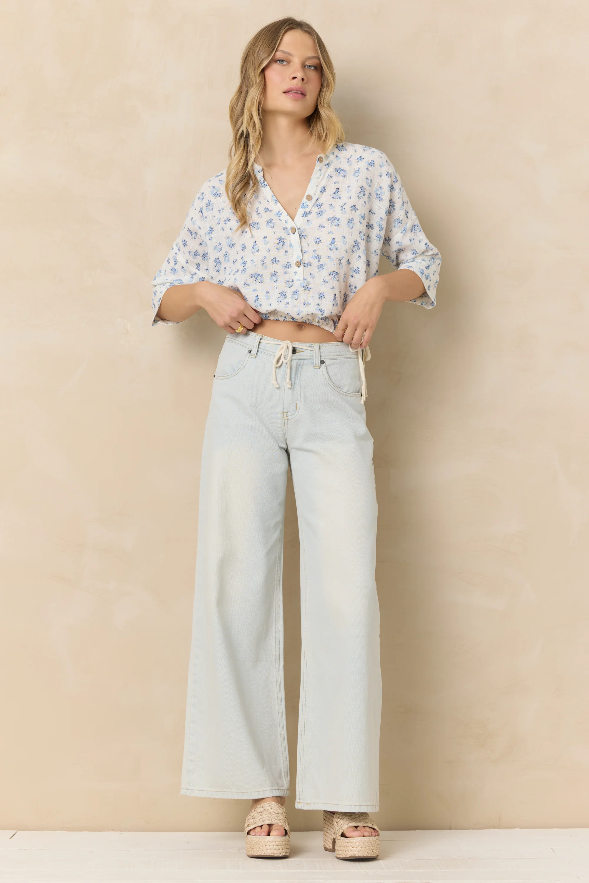 Button Front Short Sleeve Top - Blue Ditsy Floral - Image 2