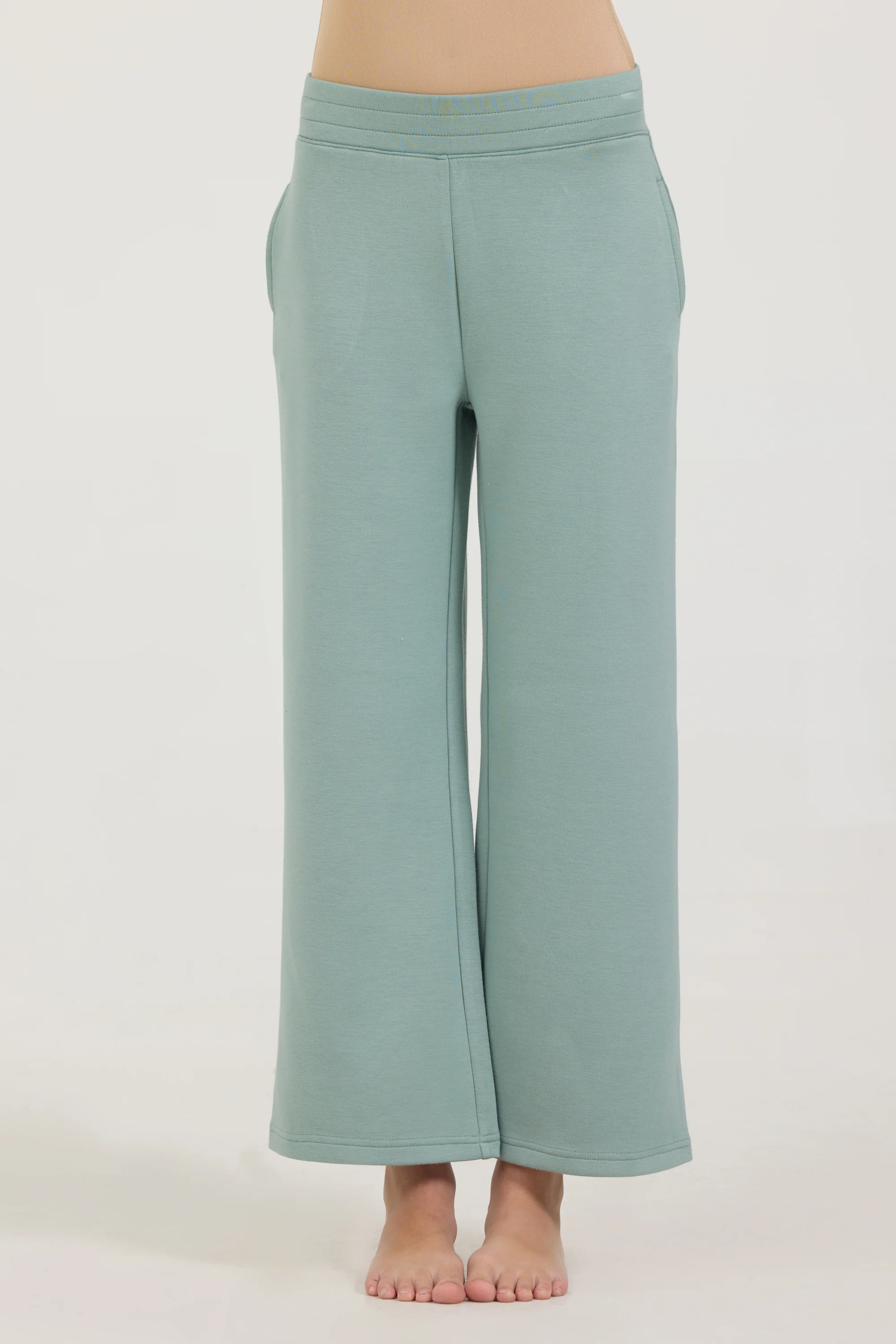 Kids Essential Fleece Sweatpant - Image 7
