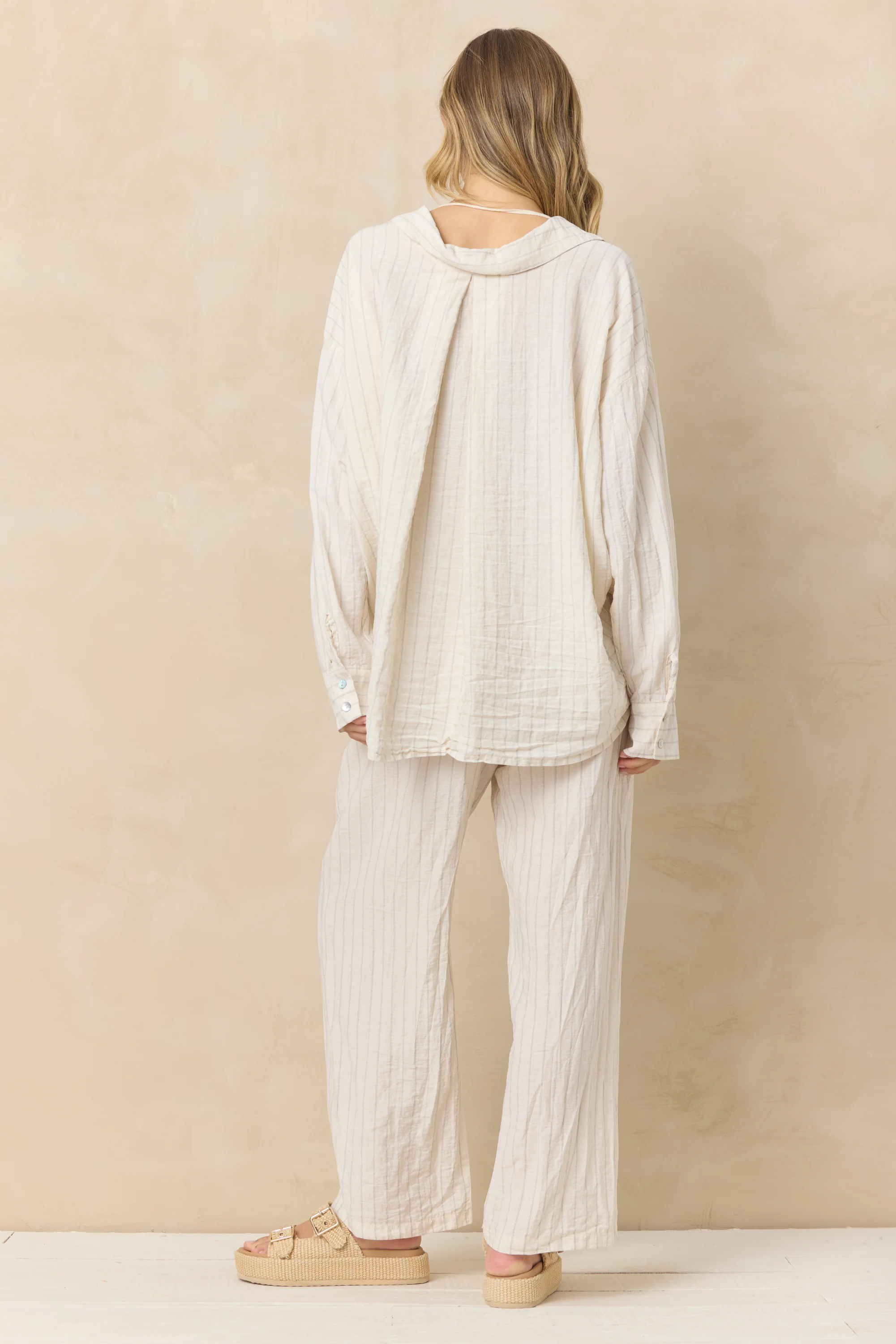 Textured Linen Blend Button Down - Image 3