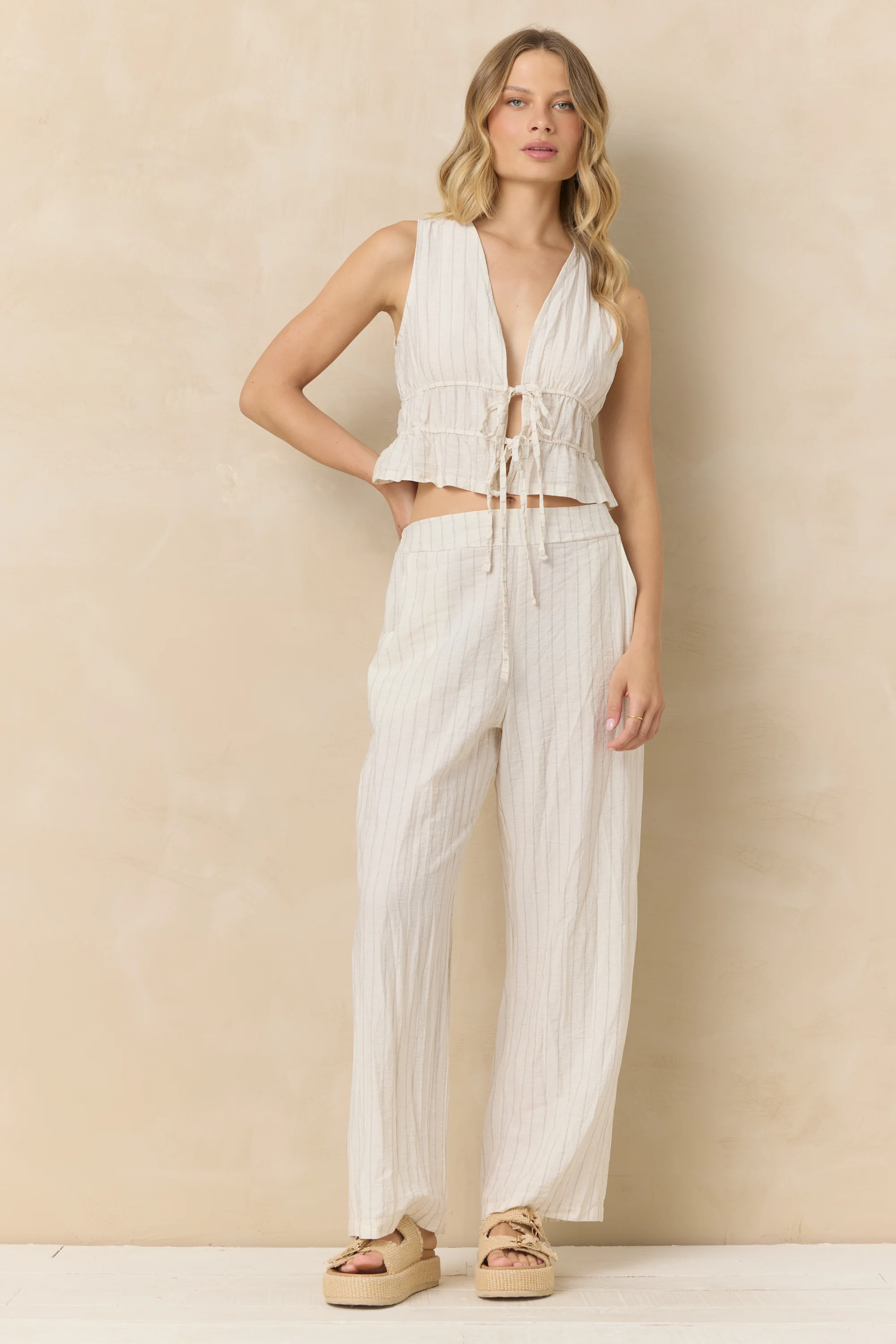 Textured Linen Blend Pant - Image 4