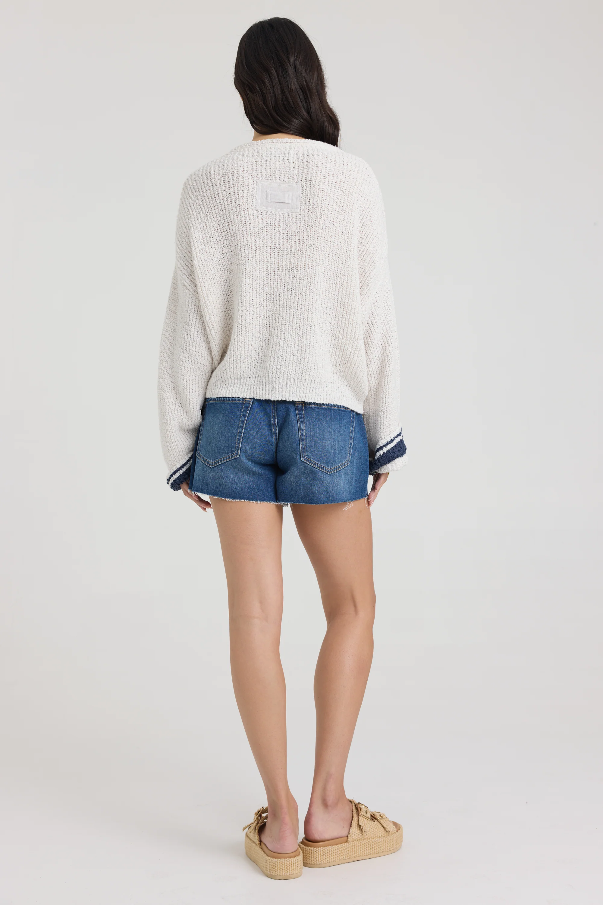 V Neck Sweater with Contrast Stripe - Image 3